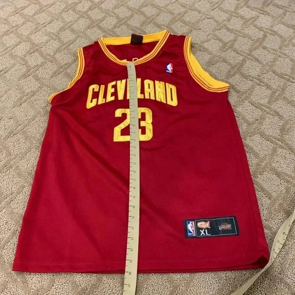 Lebron James Cleveland Cavaliers NBA  HOOPS Jersey - Picture 8 of 8